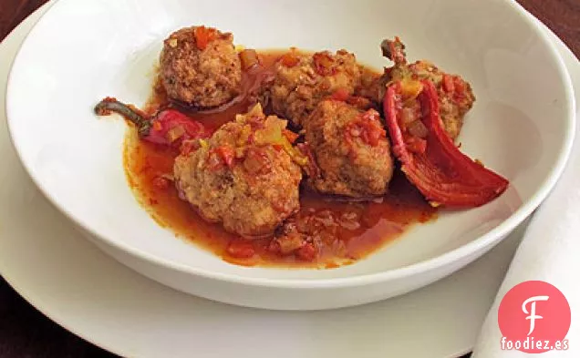 Albóndigas de Frijoles Rojos con Salsa Picante (Polpette di Fagioli Rossi en Salsa Picante)