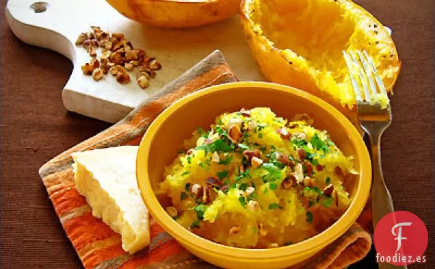 Calabaza Espagueti Asada con Guisantes y Hierbas
