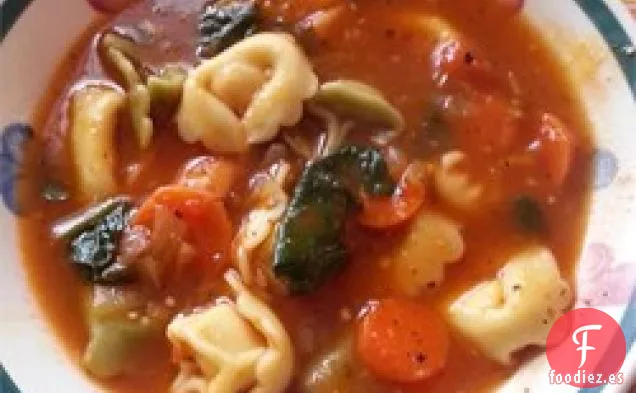 Sopa de Salchicha Italiana con Tortellini