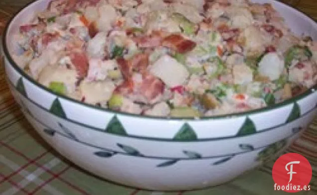 Ensalada de Patata Con Tocino, Aceitunas y Rábanos