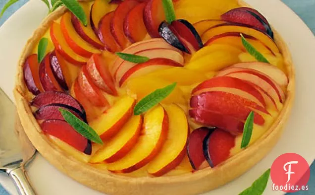 Tarta de Frutas de Hueso de Verano con Cuajada de Limón