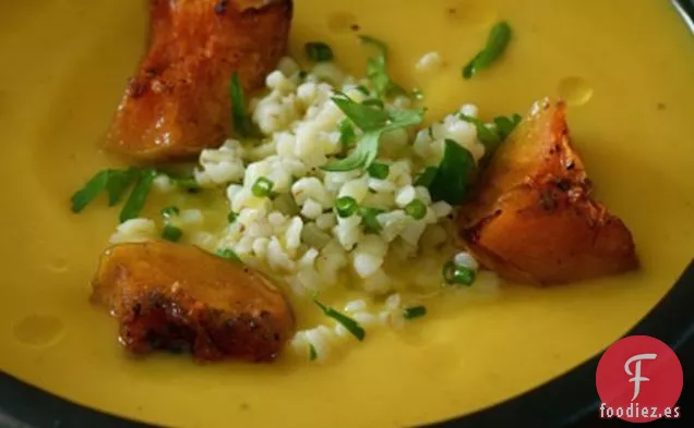 Sopa De Calabaza Asada Con Comino Y Trigo Agrietado