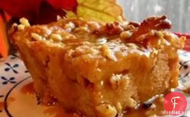 Budín de Pan con Salsa de Praliné