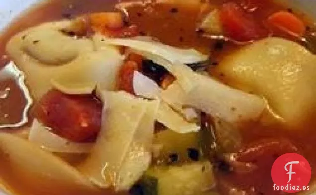 Sopa de Tortellini de Salchicha Italiana