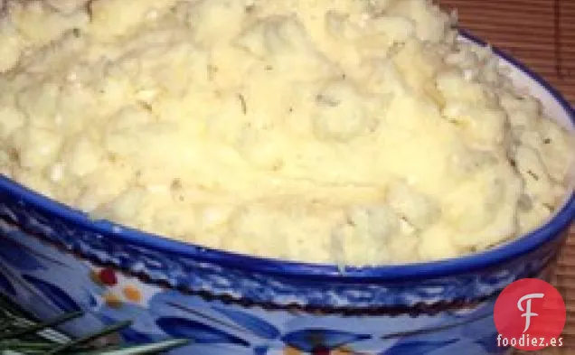 Puré de Patatas con Queso Feta a Base de Hierbas y Ajo
