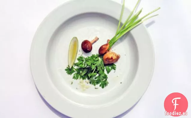 Ensalada de Champiñones de Apio y Shitake con Limón y Parmesano-Reggiano