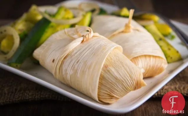 Tamales de Chile Verde y Lentejas