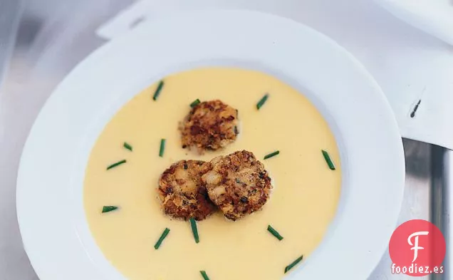 Sopa de Maíz Dulce de Reiter con Pasteles de Cangrejo Shiitake