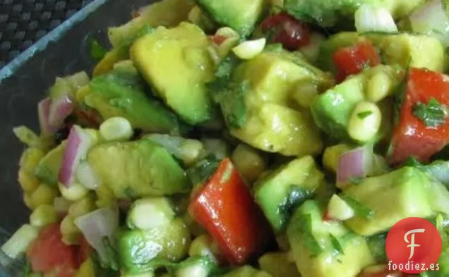 Salsa De Aguacate Y Maíz