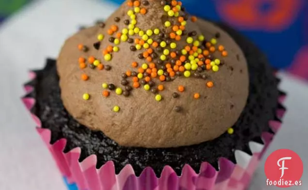 Cupcakes Cubiertos con Mousse Mágico Negro