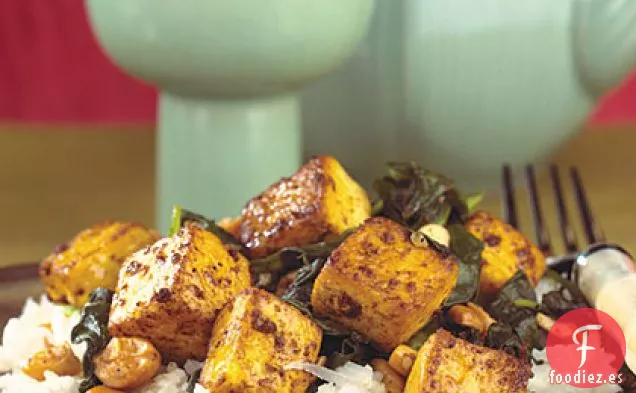 Tofu Frito con Arroz de Coco