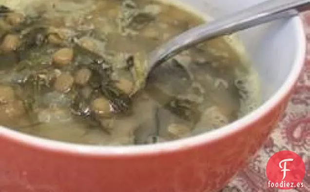 Sopa de Lentejas y Espinacas al Estilo Sirio