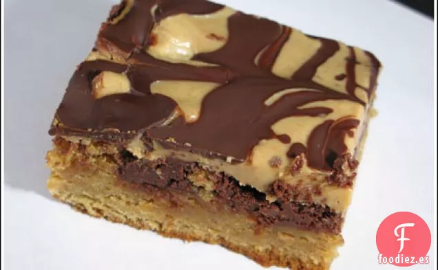Brownies de Mantequilla de Maní Jaspeada