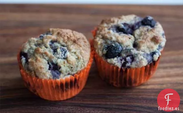 Media Docena De Muffins de Arándanos de Trigo Integral