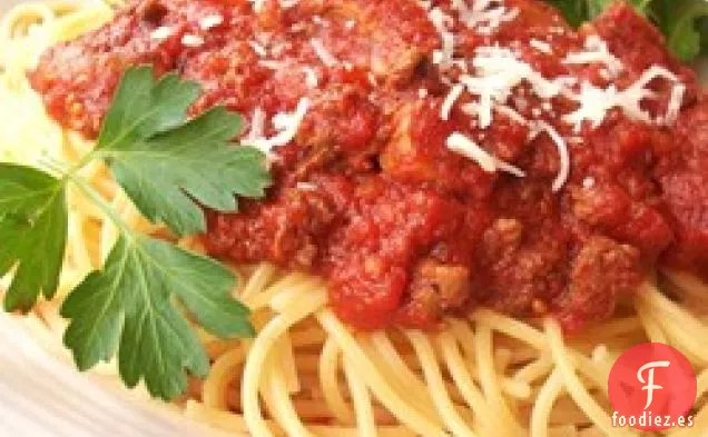 Salsa de Espaguetis de Cocción Lenta para Amantes de la Carne