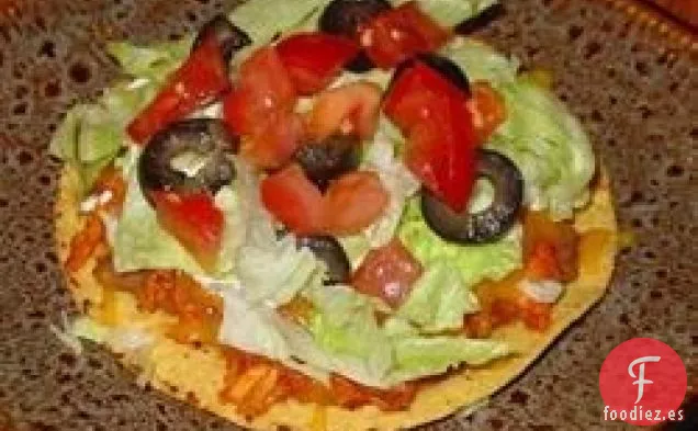 Tostados de Tinga de Pollo