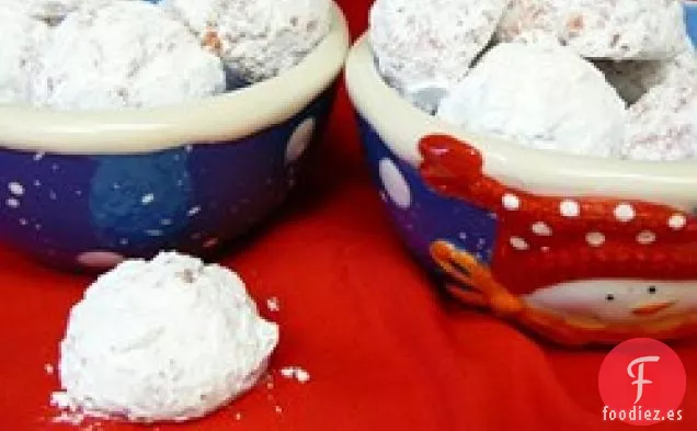 Galletas de Bola de Nieve de Cereza