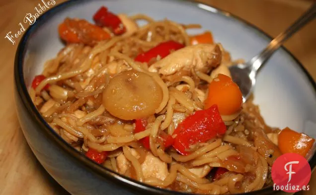 Pollo con Sésamo Picante y Fideos Udon - Sin Lácteos Recetas