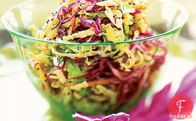 Ensalada de Confeti con Aderezo de Semillas de Amapola