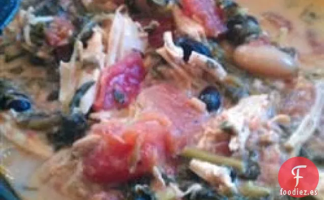 Chile de Pollo de Cocción Lenta con Verduras y Frijoles