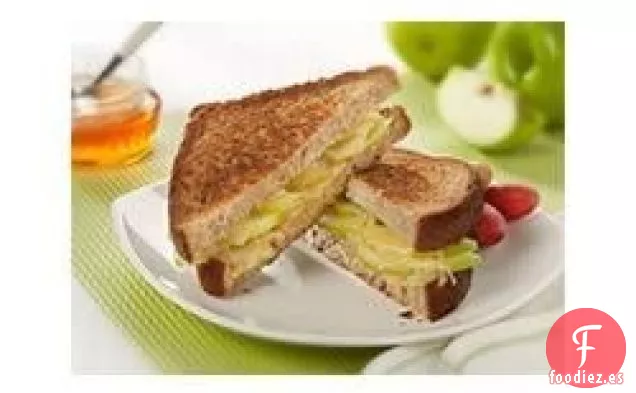 Sandwich de Manzana Verde y Gruyere a la Parrilla