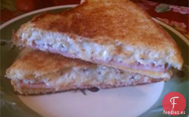 El Mejor Sándwich de Queso a La Parrilla