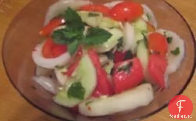 Ensalada Tailandesa de Pepino Asiático