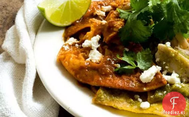 Chilaquiles Con Salsa Ancho-tomatillo
