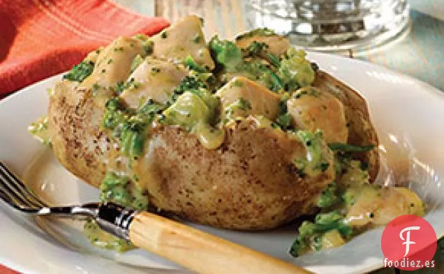 Patata Rellena de Brócoli de Pollo Cremoso