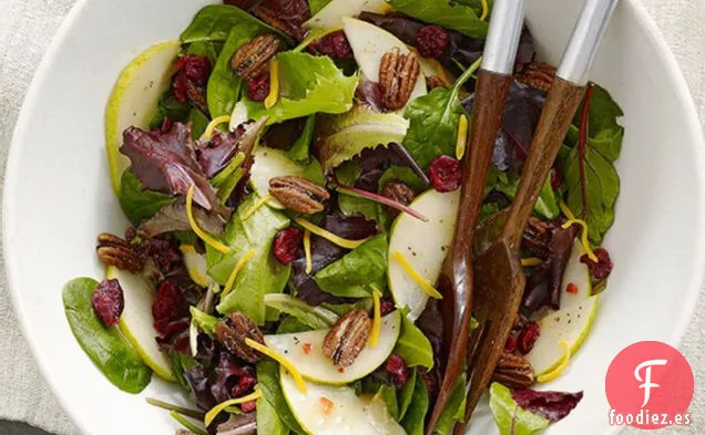 Ensalada Mixta de Verduras y Peras