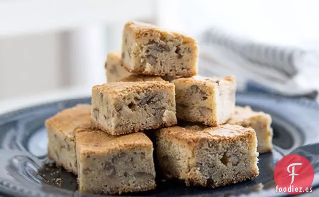 Brownies Rubios de Chocolate Blanco DE UN TAZÓN DE PANADERO