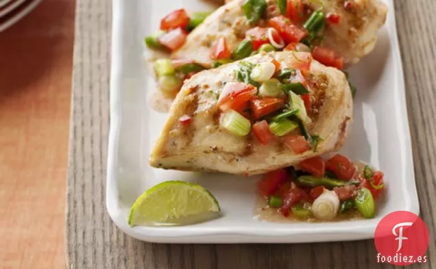 Pollo a la Parrilla con Salsa