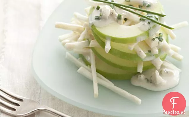 Ensalada de Raíz de Manzana y Apio