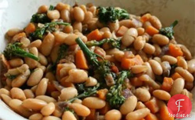 Ensalada de Frijoles Cannellini de Arce con Brócoli Bebé y Calabaza
