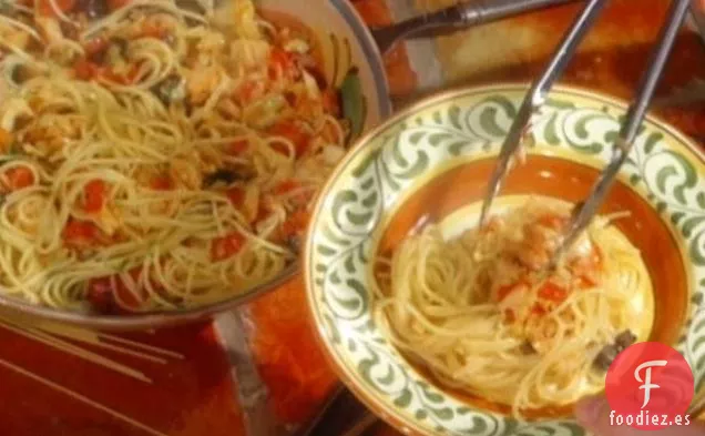 Spaghettini con Bacalao Salado y Tomates: Spaghettini con Baccala e Tomate