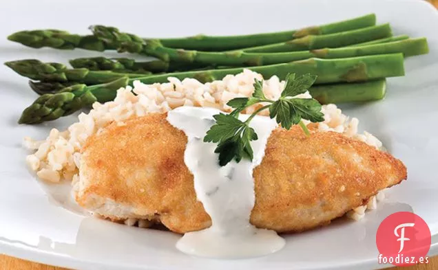 Pollo con Costra de Queso Parmesano en Salsa de Crema
