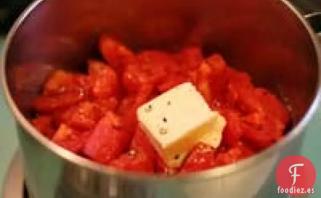 Tomates Estofados Con Crutones Tostados De Mantequilla