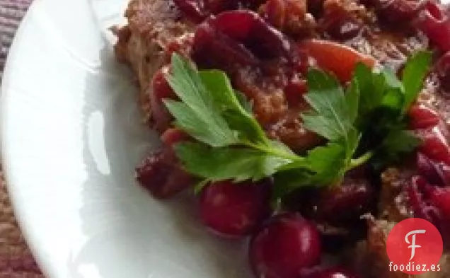Chuletas de Cerdo de Arándano Cocidas a Fuego Lento