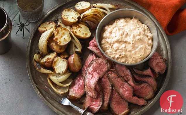 Bistec con Especias con Patatas Asadas y Cebollas