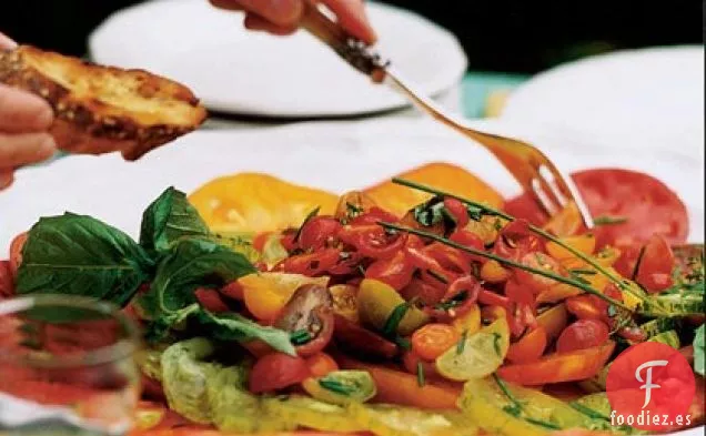 Bruschetta de Tomate Arco Iris