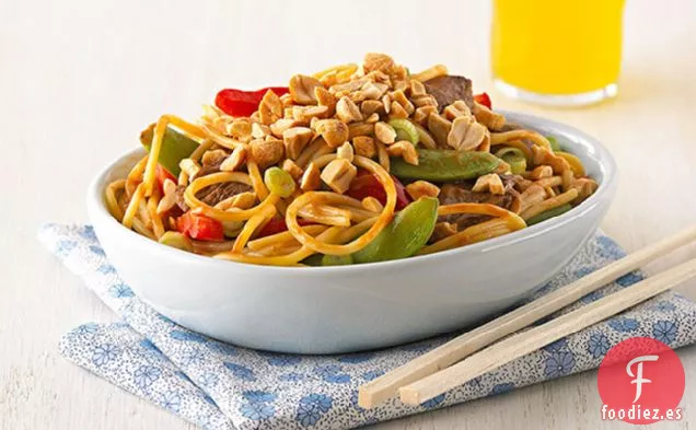 Carne de Cacahuete Asiática y Fideos para Dos