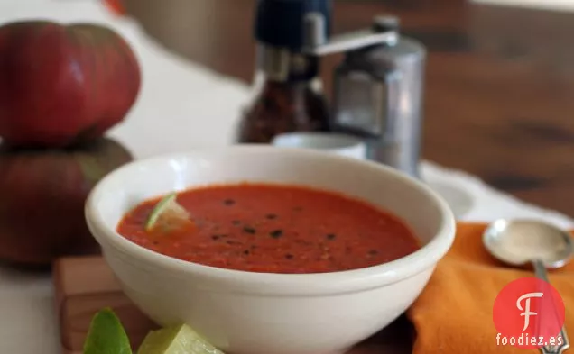 Sopa de Tomate Egipcia