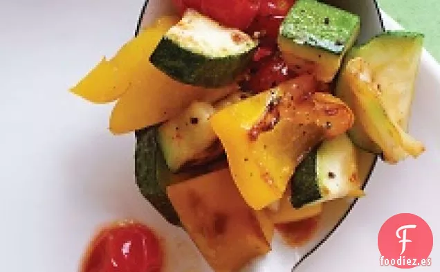 Calabacín Salteado, Pimientos Y Tomates
