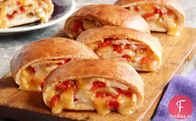 Estromboli de Pavo con Queso