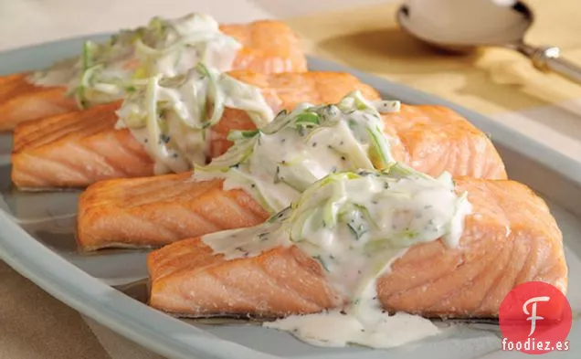 Salmón con Salsa de Crema de Puerro