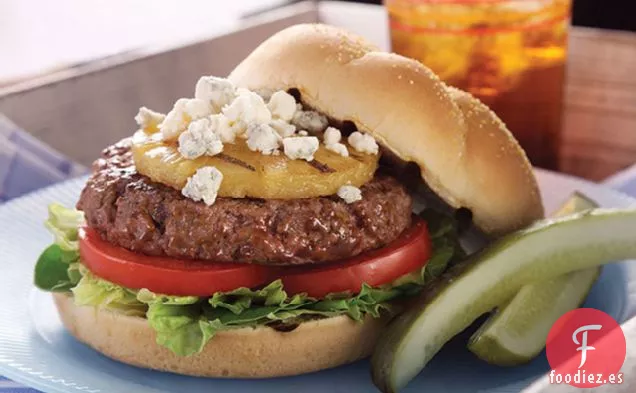 Hamburguesas de Queso Azul con Piña a la Parrilla