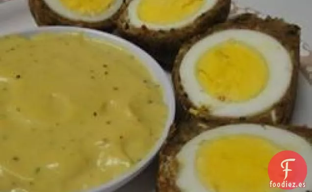 Huevos Escoceses con Salsa de Mostaza