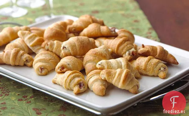 Semilunas de Queso Crema y Tocino