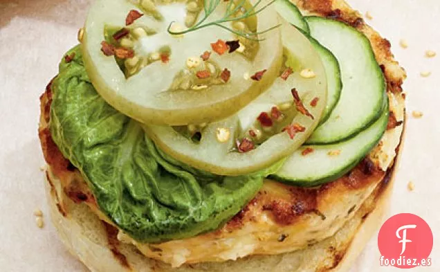Hamburguesas de Queso Feta con Tomate Verde