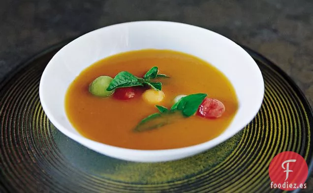 Sopa de Tomate Fría con Melón